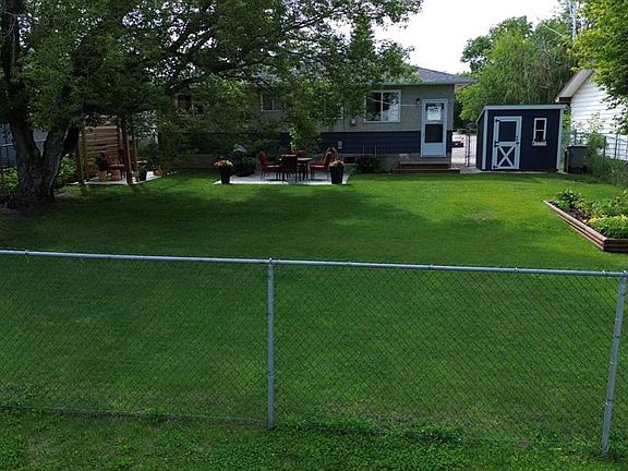 4th image of 8803 W 98th St