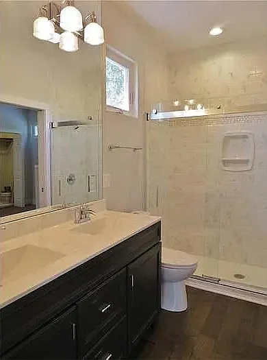 728 E Minnesota St — Photo 26