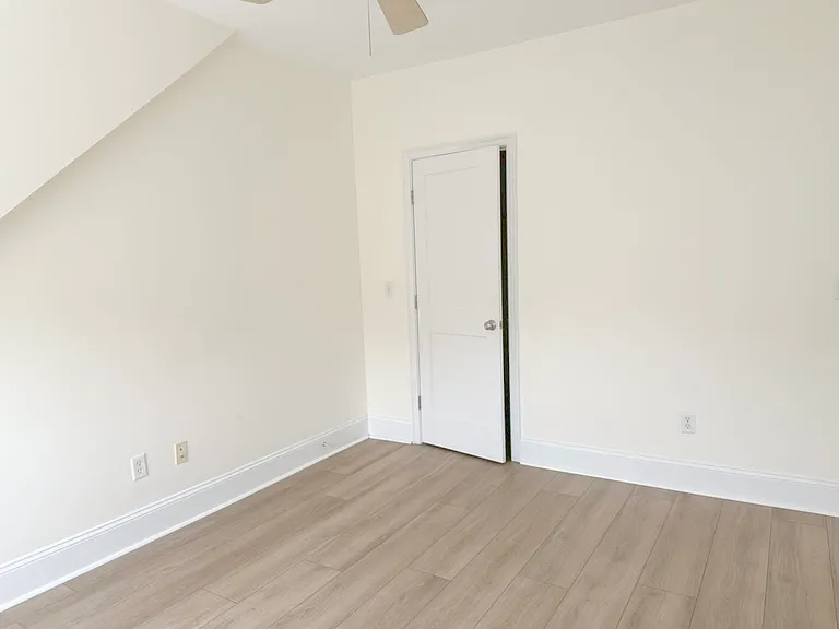 Bedroom1 with a Walkin Closet