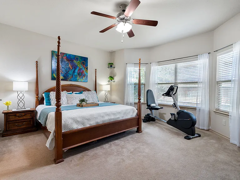 11004 Hawks Landing Rd — Photo 16