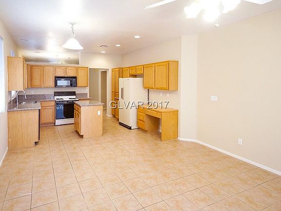 5th image of 9194 Coral Bisque St #0
