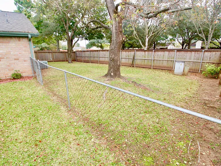 3146 Wagon Trail Dr — Photo 13