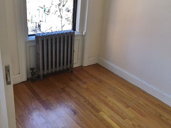 2nd image of 238 Lafayette Ave #3