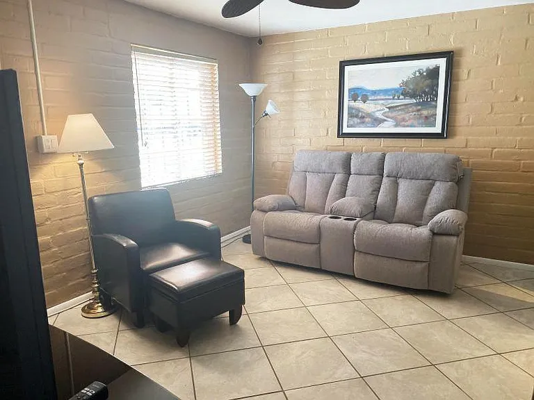 466 S Paseo Madera #A — Photo 8