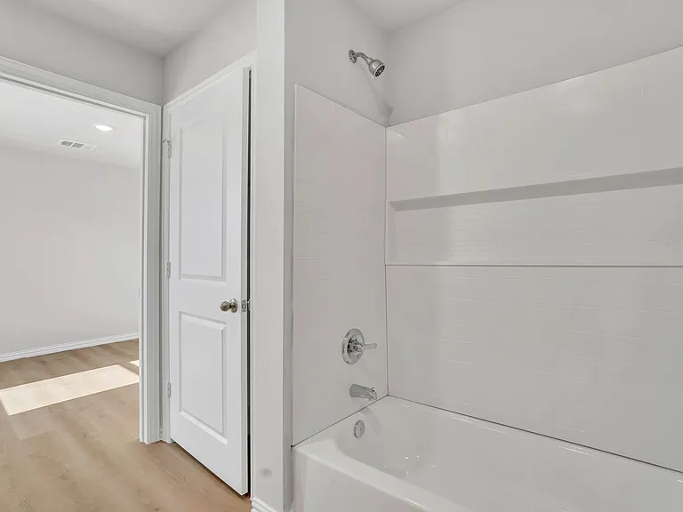 3001 Grey Wolf Cir #121 — Photo 12