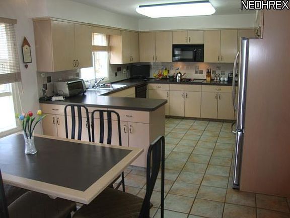 5th image of 5030 Lansdowne Dr