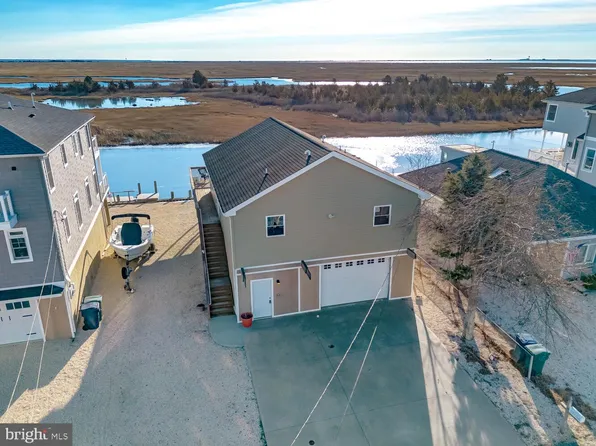 114 N Burgee Dr, Little Egg Harbor, NJ 08087