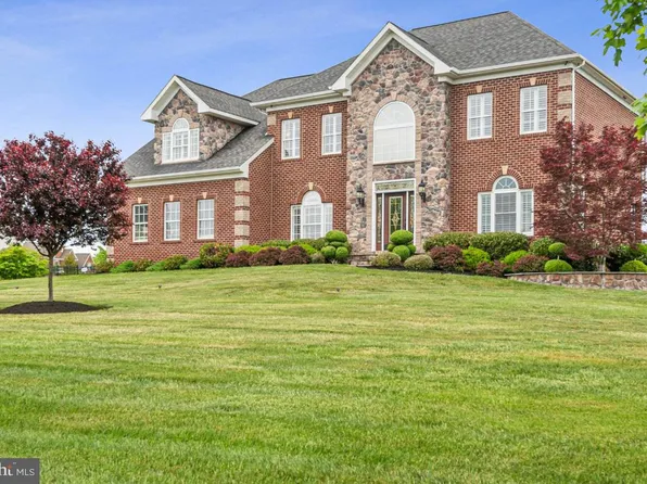 13106 Hunters Ridge Ln, Bowie, MD 20721