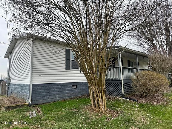 3rd image of 3365 Baker Springs Rd