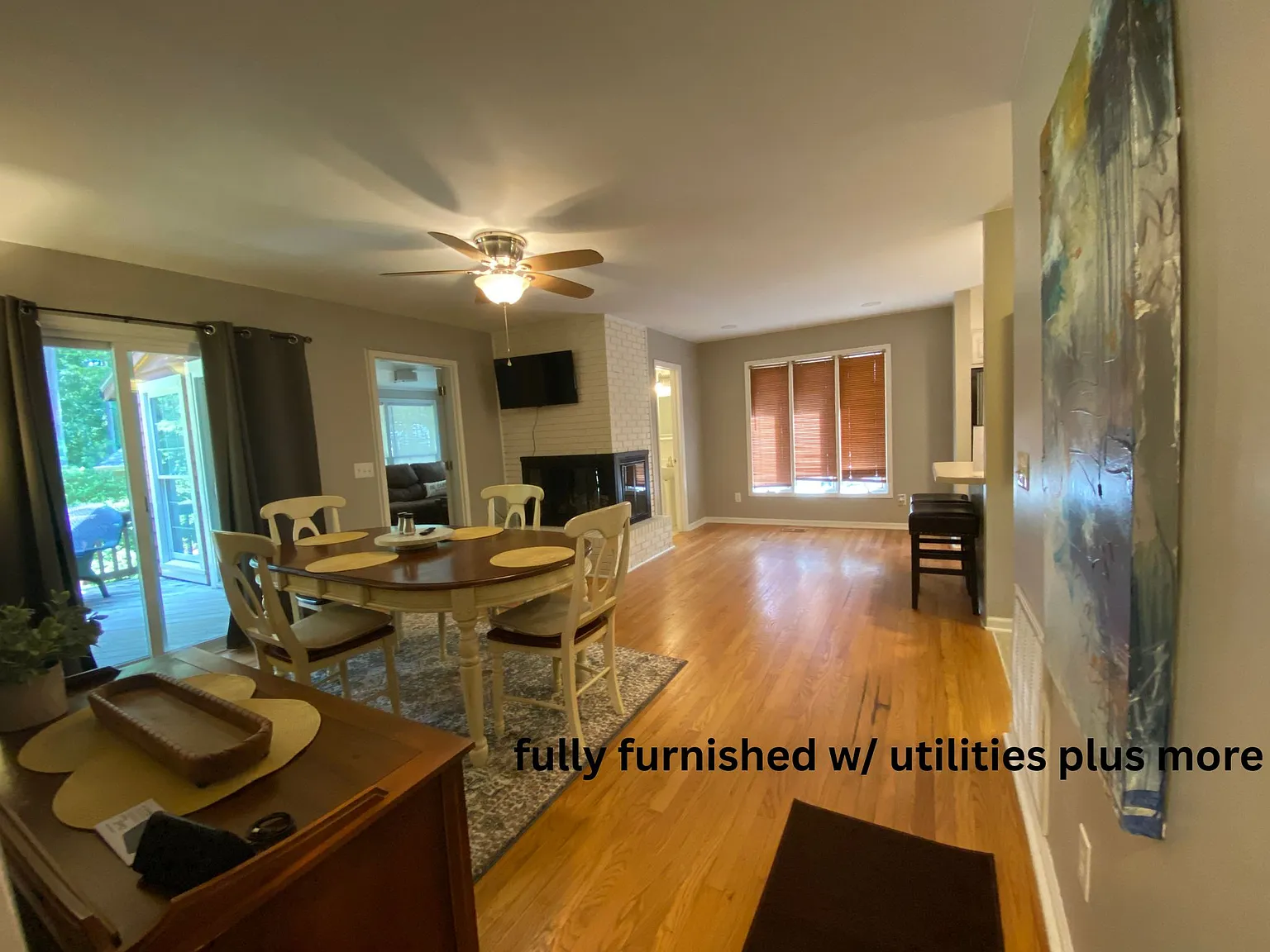 3 bed, 1350 sqft, $2,500 — Photo 1