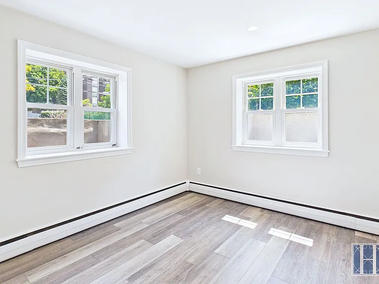 1395 Furnace Brook Pkwy — Photo 6
