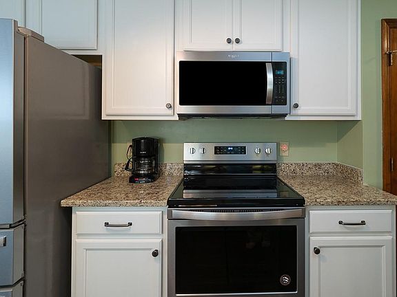 2nd image of 3861 W Clinton Ct