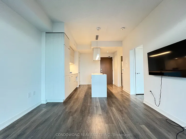 20 Richardson St #1504 — Photo 3