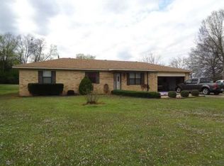 1503 N Gray St, Pocola, OK 74902
