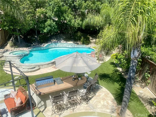 11 Spinel Ct, Rancho Santa Margarita, CA 92688