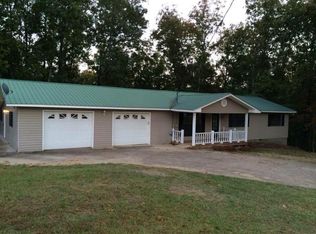 3915 Oak Breeze Dr, Southside, AL 35907