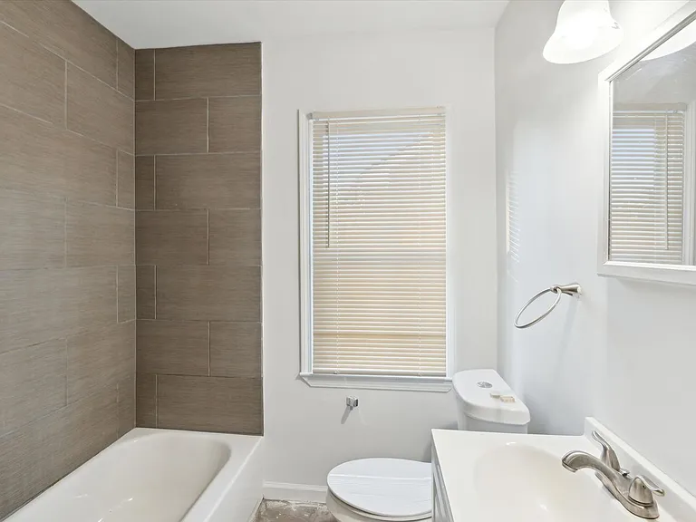 10010 Bramell Franklin D Roosevelt — Photo 16