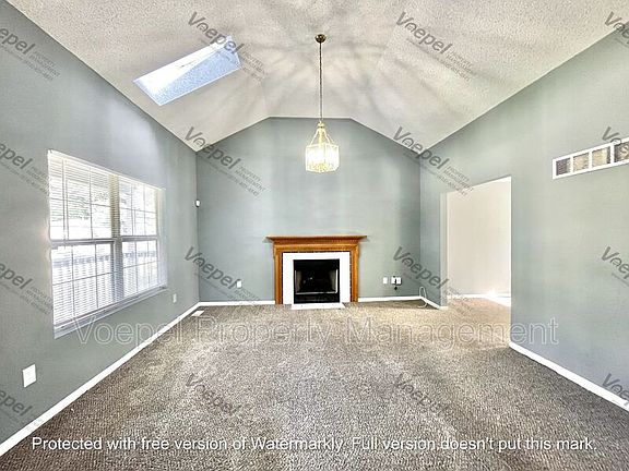 4th image of 7439 Bales Ave