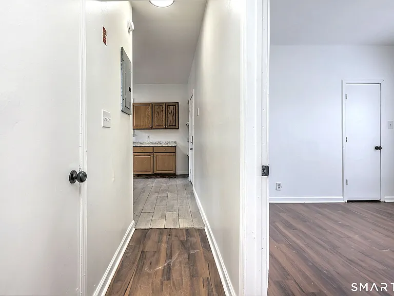 483 Ferry St #1 — Photo 14
