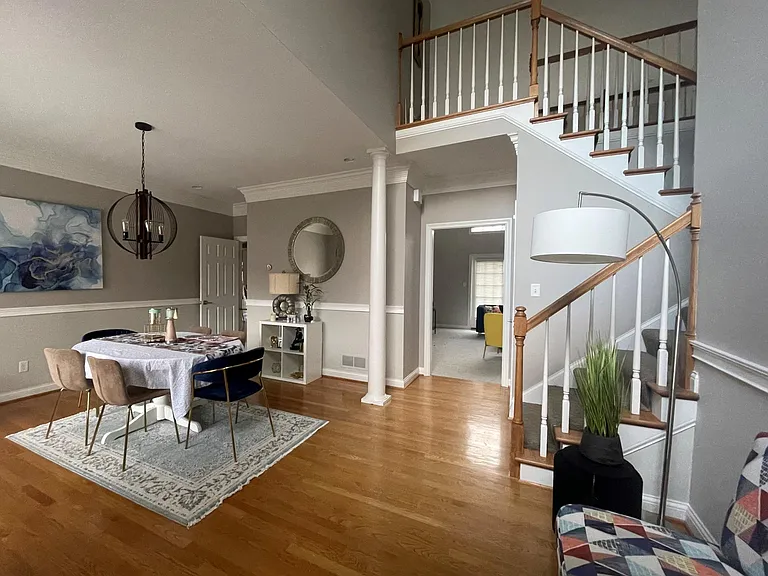 5012 Wolfpen Woods Dr — Photo 5