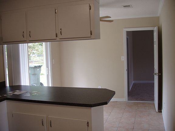 5th image of 107 Jean Wells Dr