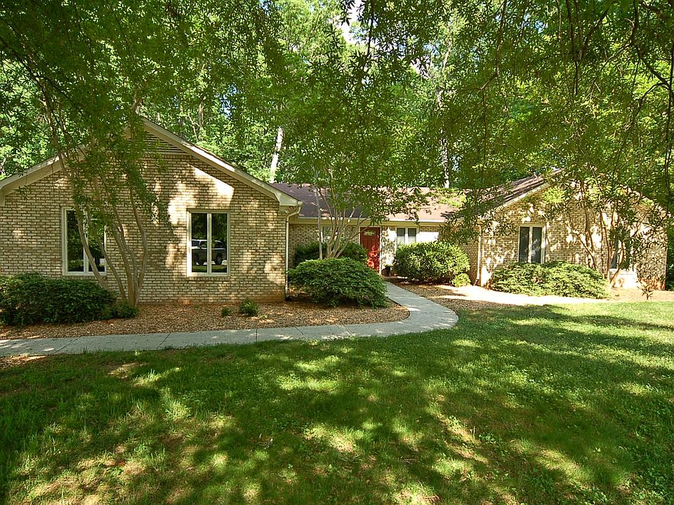 1st image of 6210 Oak Forest Ct