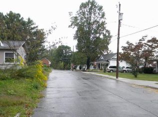 1020 Mitchell St, Mount Airy, NC 27030