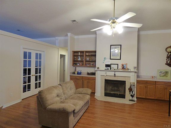 3rd image of 2821 Safari Ct