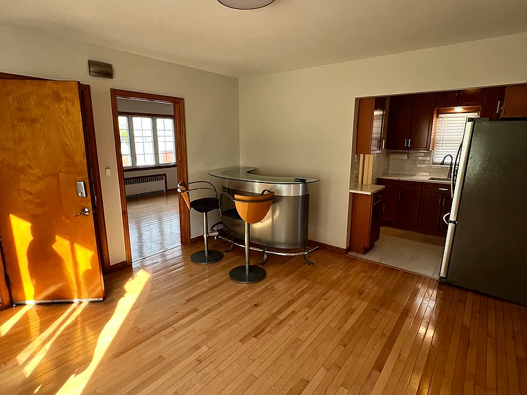 62 Stein Ave #2B — Photo 3
