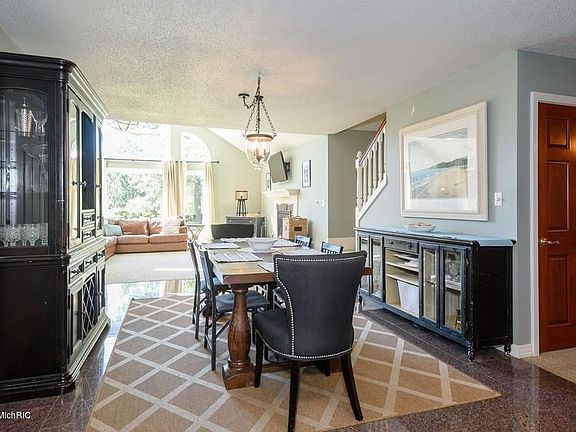 5th image of 1151 Maiden Ln