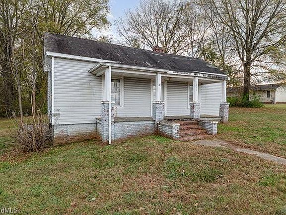 2nd image of 1606 Mill Ave