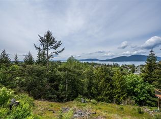 2016 Kansas Ave, Anacortes, WA 98221