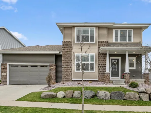 9725 Tawny Acorn Drive, Verona, WI 53593