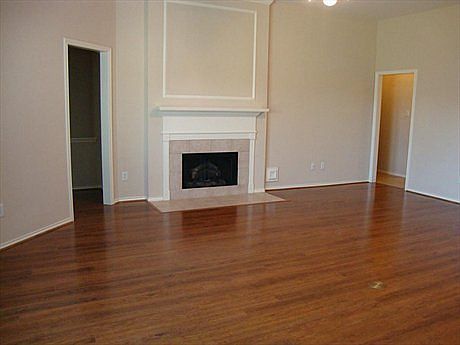 5th image of 3514 Crescent Dr