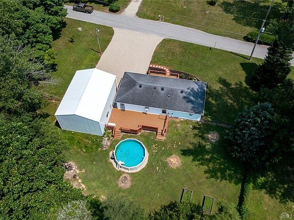 5th image of 3728 West Dr