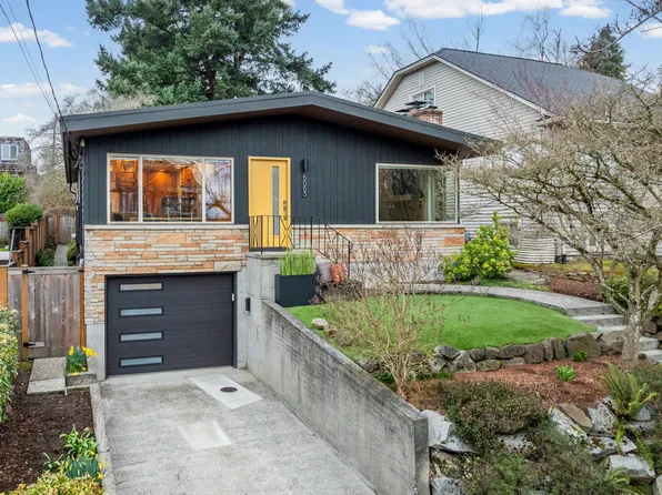 5053 36th Ave NE, Seattle, WA 98105