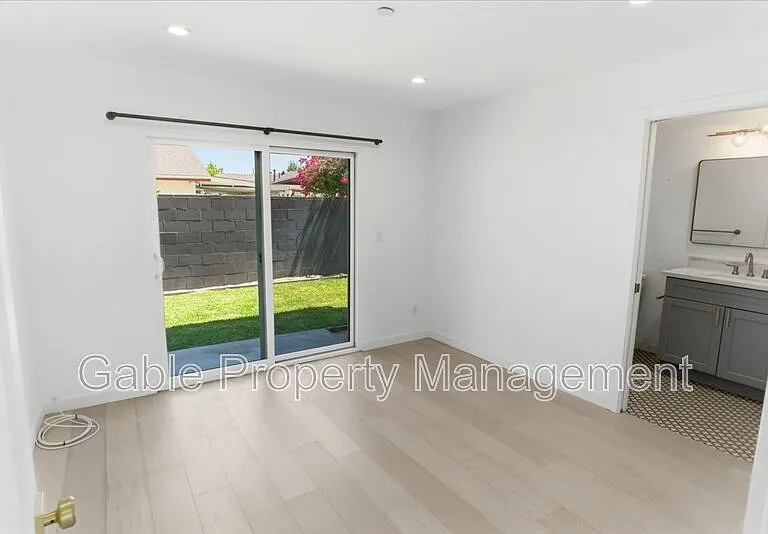 2320 Fernleaf St — Photo 8