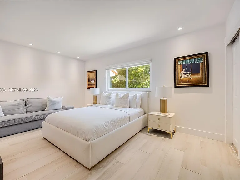 7230 Vistalmar St — Photo 30