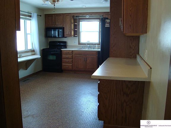 5th image of 3018 Pedersen Dr