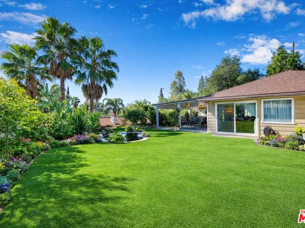 8479 Moorcroft Ave, West Hills, CA 91304
