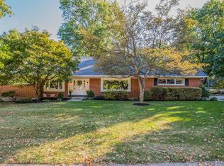 220 Watch Hill Rd, Fort Mitchell, KY 41011