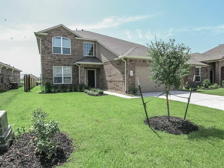 29622 Clover Shore Dr — Photo 3