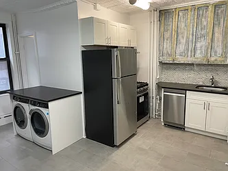 Rented by Bouklis Group