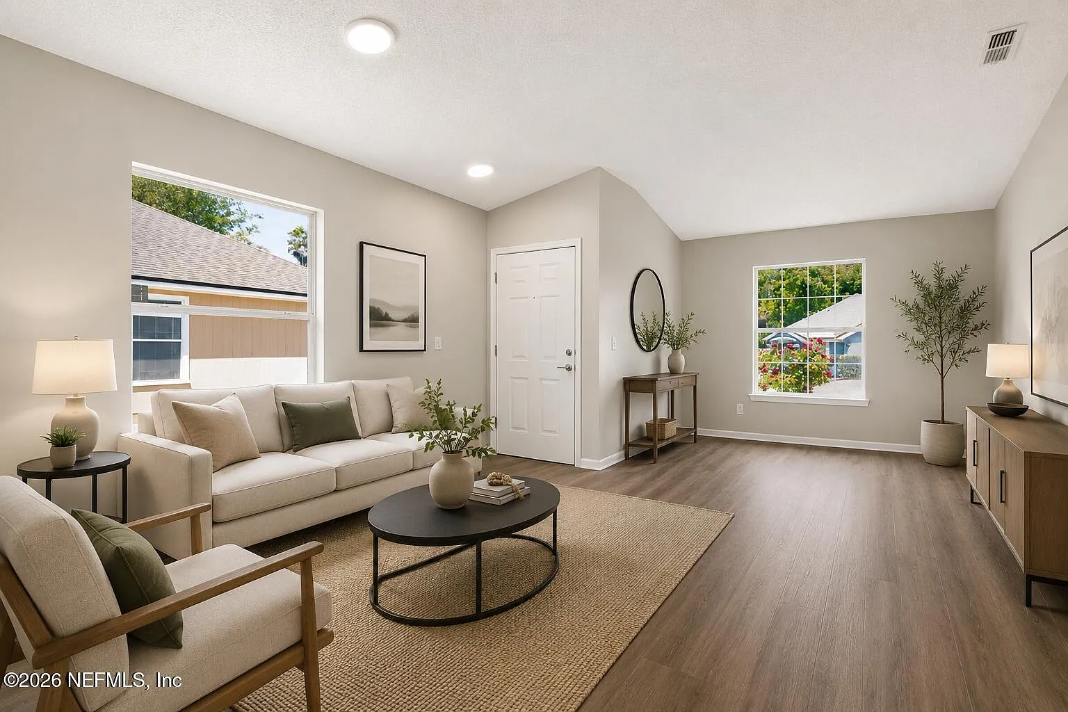 4 bed, 2.0 bath, 1673 sqft, $2,300 — Photo 3