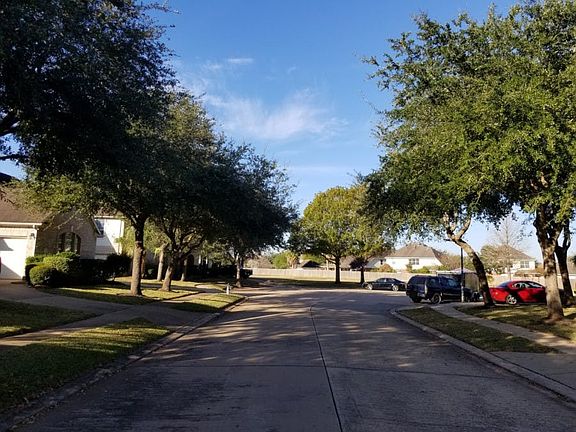 5th image of 4014 Old Settlement Ct