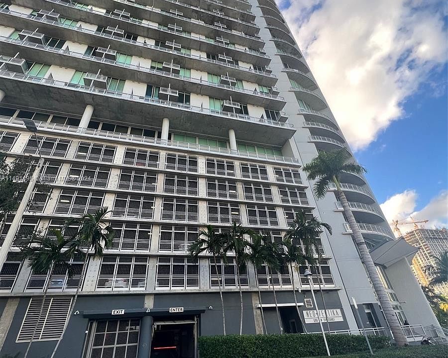 1st image of 690 SW 1st Ct APT 3109