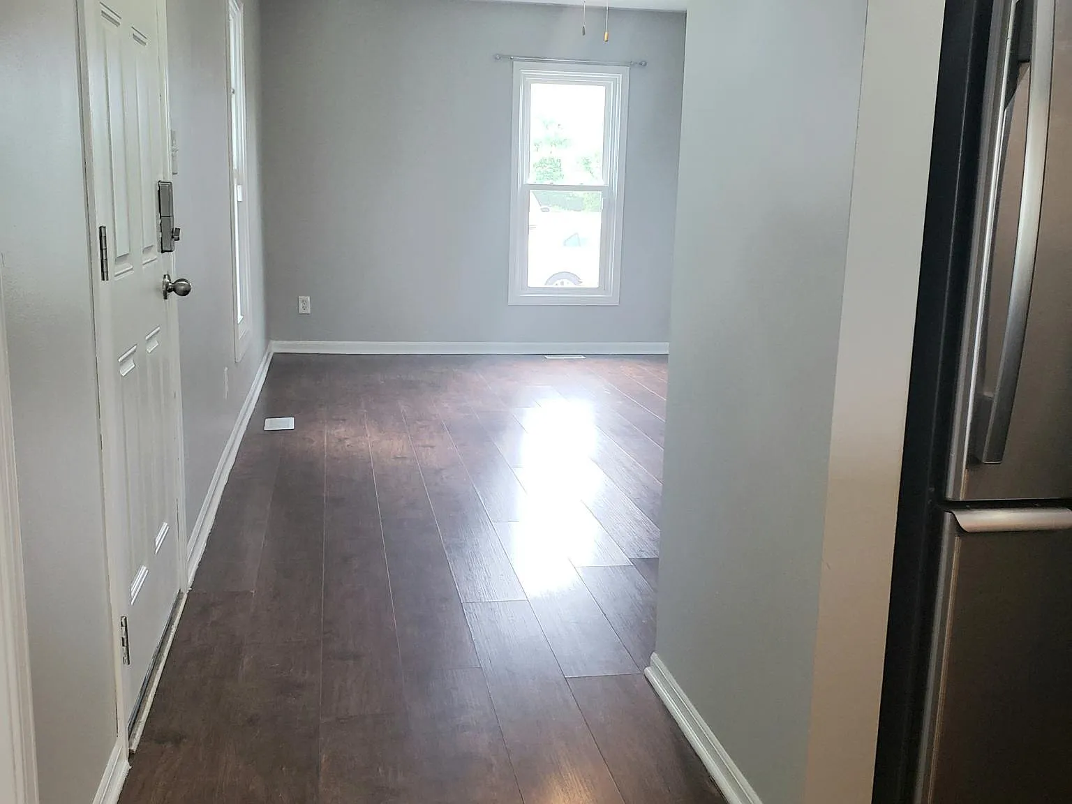 3 bed, 1250 sqft, $1,845 — Photo 4