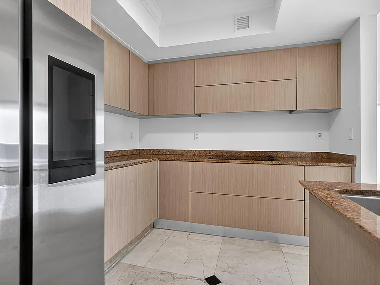 18911 Collins Ave #2303 — Photo 10
