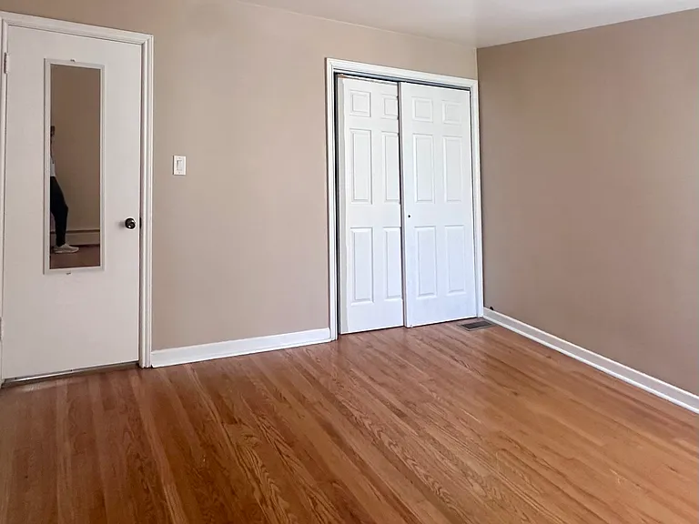 2533 S 57th Ave #1 — Photo 14