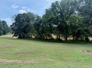 2 Ranch Rd #2, Hernando, MS 38632